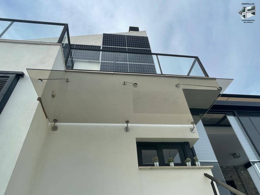 Techos de Cristal: Innovación y Estilo para Tu Espacio