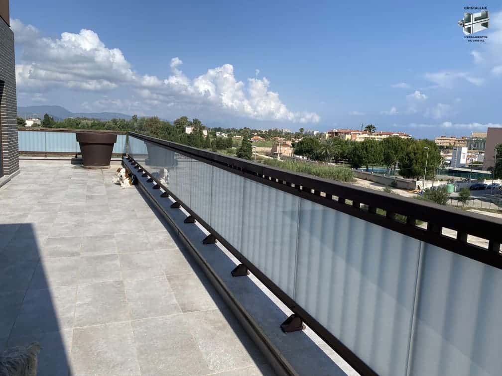 BALCONERAS DE CRISTAL11