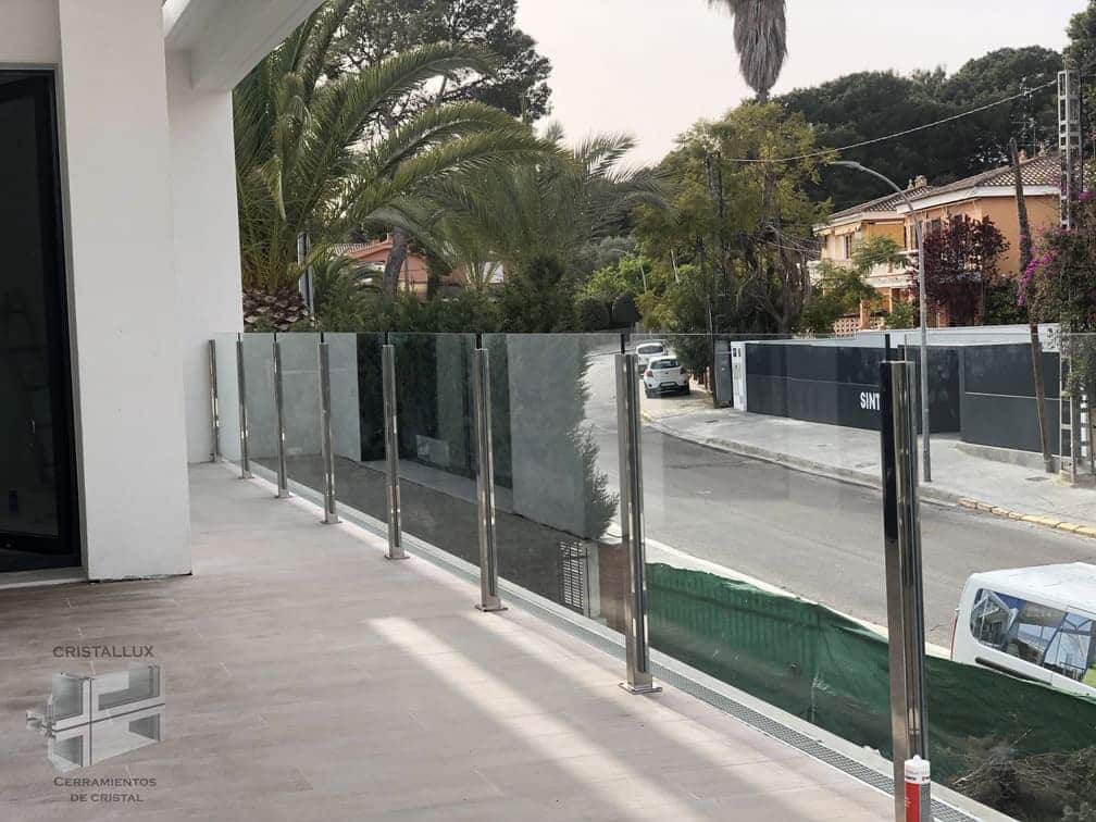 BALCONERAS DE CRISTAL2