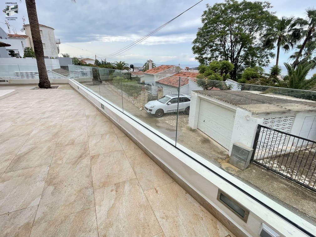 BALCONERAS DE CRISTAL25