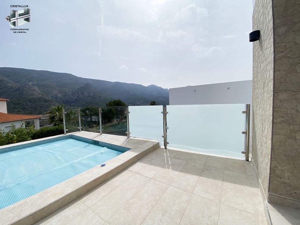 BALCONERAS DE CRISTAL4
