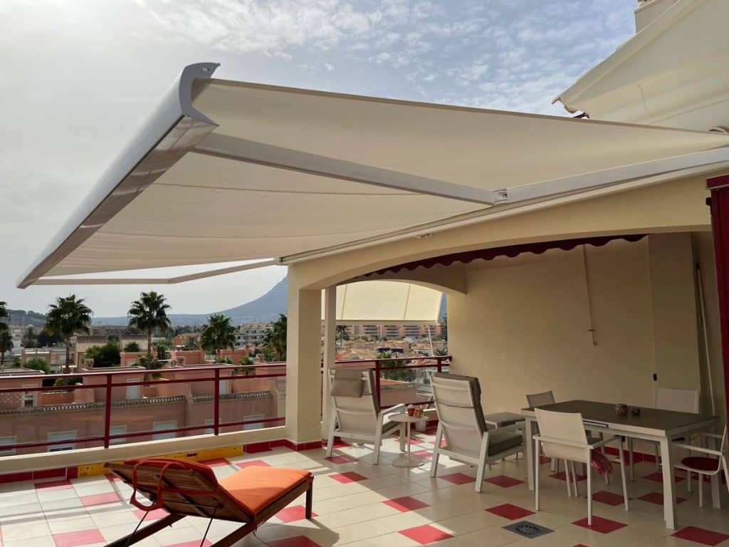 Toldos Personalizados en Dénia